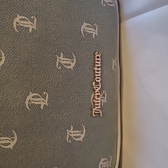 Juicy Couture Blue and White Crossbody Bag - Picture 2 of 8